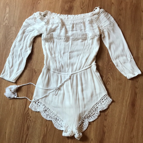 romper - Picture 1 of 3